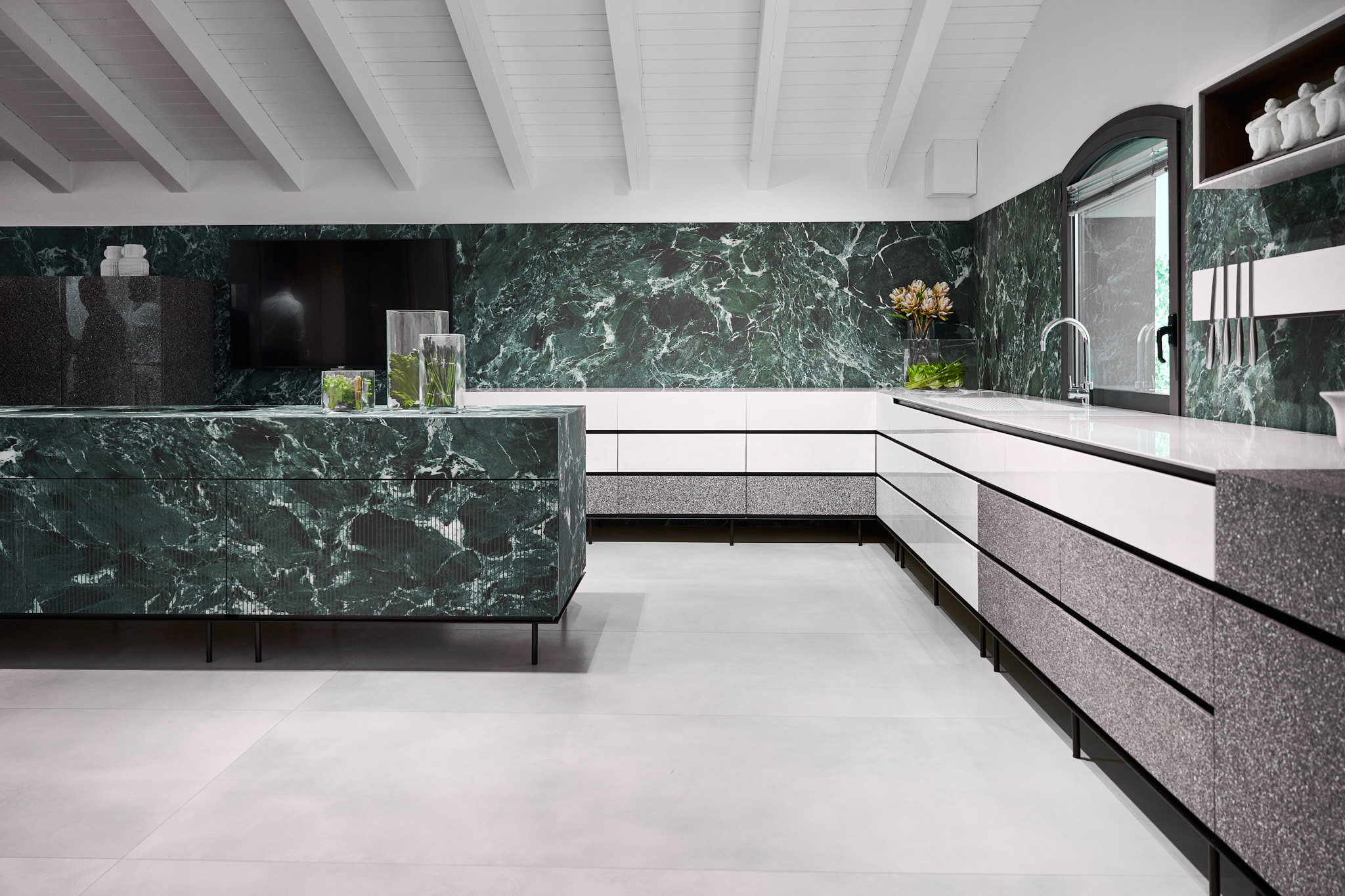 SapienStone renoviert seinen Showroom in Castellarano