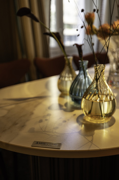 Tarimatec Space von Adriana Nicolau „Lanai Restaurant & Lifestyle“