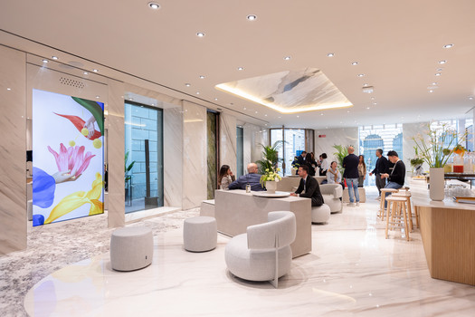 SapienStone, Trendsetter auf dem Salone del Mobile 2024: Eine Welle von Design und Kreativität
