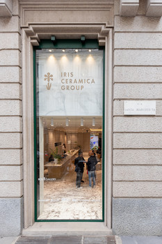 SapienStone, Trendsetter auf dem Salone del Mobile 2024: Eine Welle von Design und Kreativität