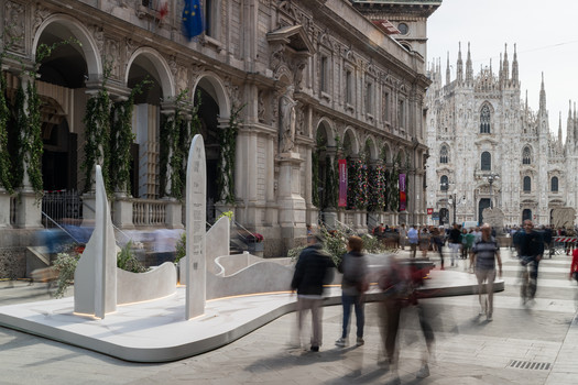 SapienStone, Trendsetter auf dem Salone del Mobile 2024: Eine Welle von Design und Kreativität