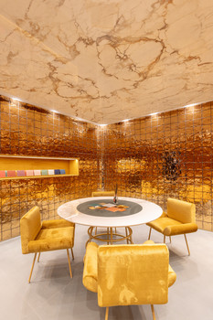 SapienStone, Trendsetter auf dem Salone del Mobile 2024: Eine Welle von Design und Kreativität