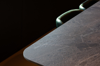 SapienStone auf der Cersaie 2024: Ein sinnliches Erlebnis der Keramikinnovationen