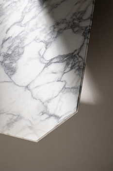 4D-KERAMIK: SAPIENSTONE BRINGT TECHNOLOGIE UND DESIGN IN NEUE DIMENSIONEN
